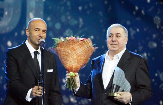 Михаил Гуцериев стал восьмикратным лауреатом фестиваля «Песня года 2013»